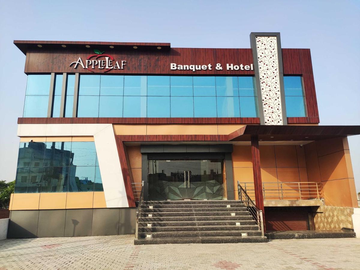 Oyo 92169 Apple Leaf Banquet & Hotel Aligarh Luaran gambar